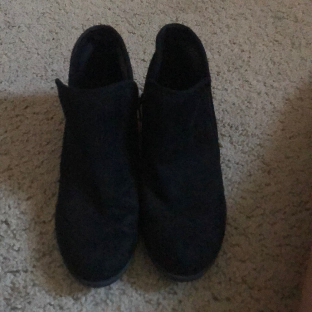 Black low heel booties size 7.5